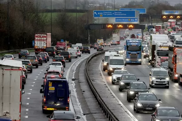 The worst and best times to travel during the Christmas rush