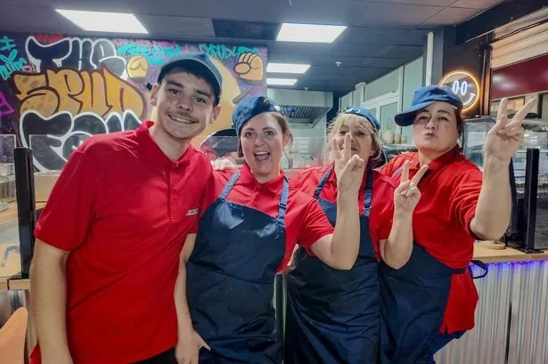 People drive 140 miles just to eat one thing as family's business blows up