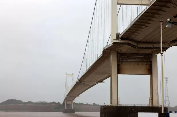 Major bridge closure live as strong winds buffer coast on Christmas Day