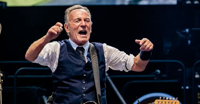 Bruce Springsteen Releases Anti-ICE Protest Song 'Streets Of Minneapolis'