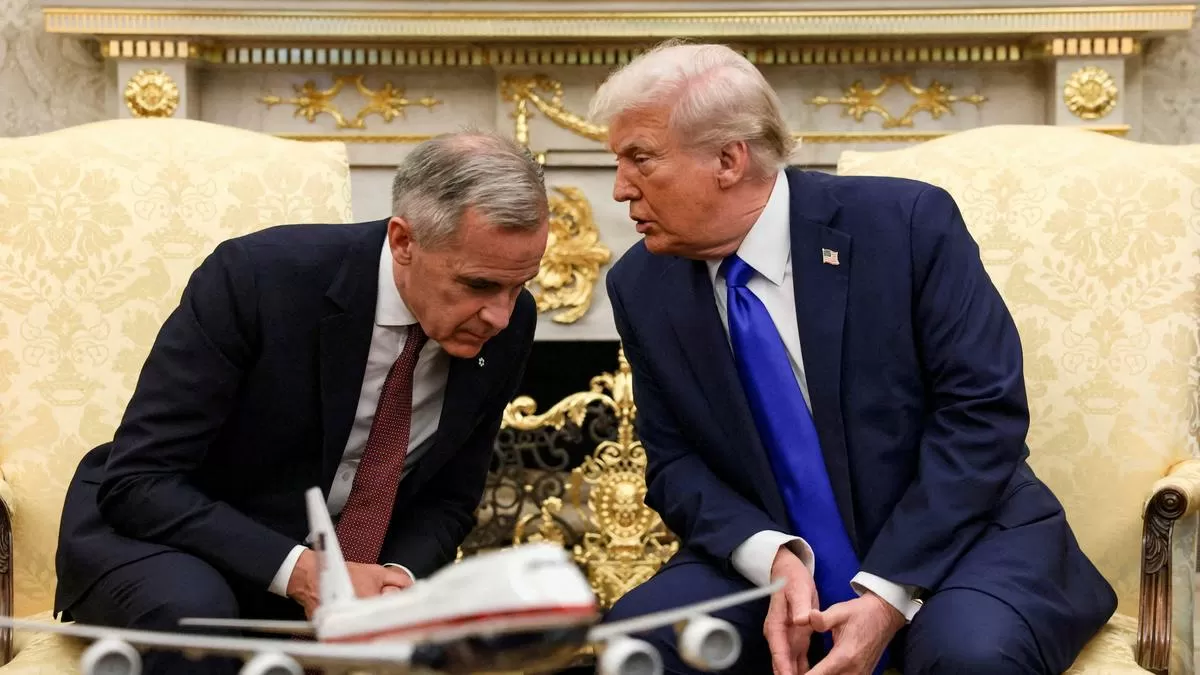 Trump threatens Canada with 100% tariffs over its new trade deal with China