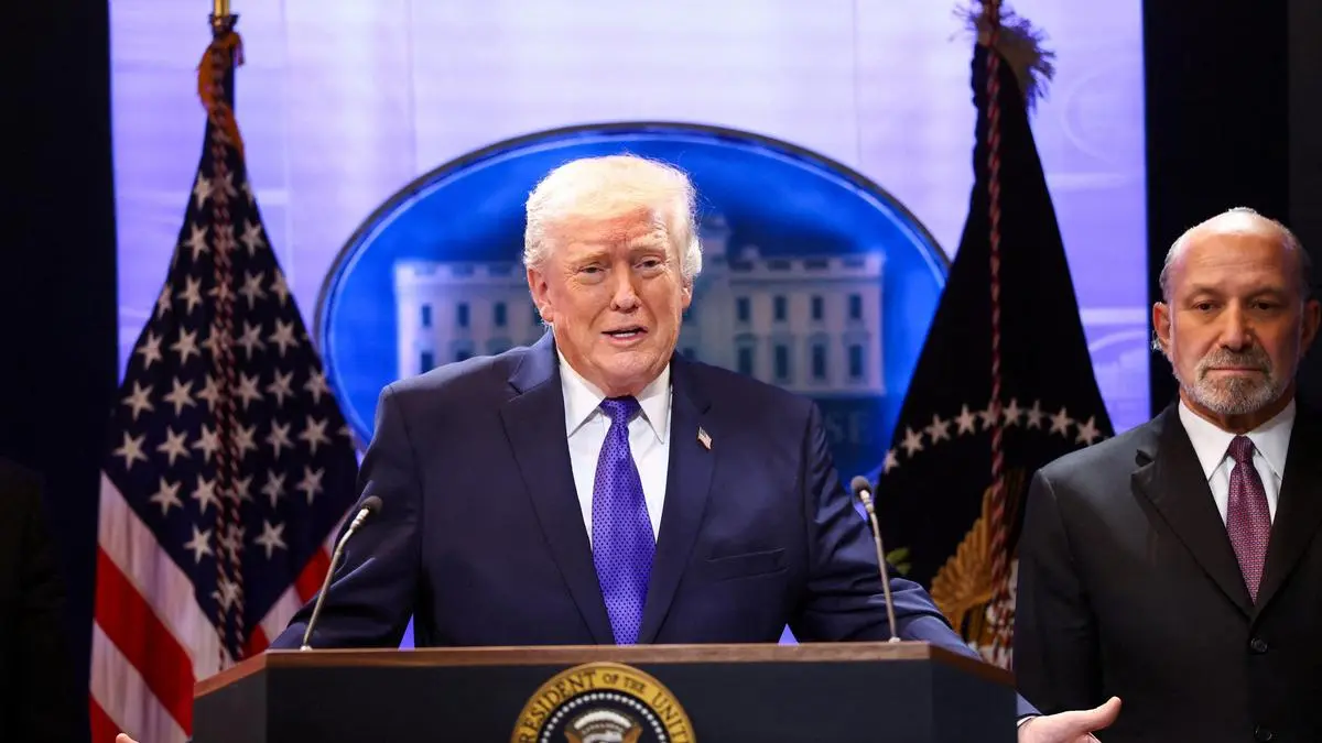 Trump says he will raise US global tariff rate from 10% to 15%