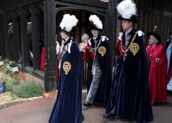 ‘Playful’ Prince William ‘steps out of character’ with ‘mischievous’ gesture