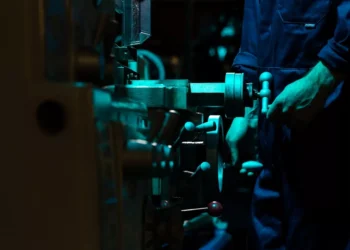 “The Inescapable Influence of Technology in Our Daily Lives”