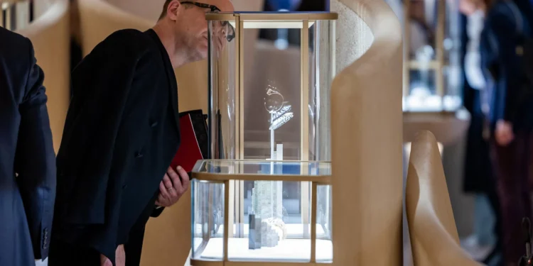 $28 vs. $28,000: Mexican claims victory in Cartier earrings battle