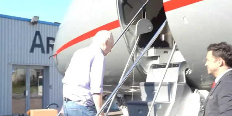 Julian Assange: Timeline of Wikileaks founder’s legal battles