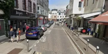Two streets in Welsh town centre to shut for almost two months causing misery for drivers