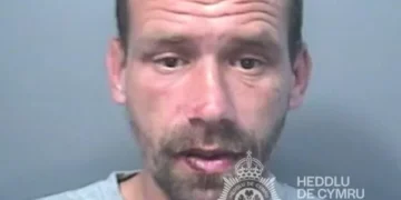 Conman took thousands from elderly people for house work he never intended to do