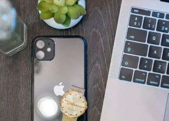 “The Endless Evolution of Technology: From Wheel to Internet”