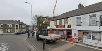 Rugby club in Cardiff allowed to serve members later despite complaints