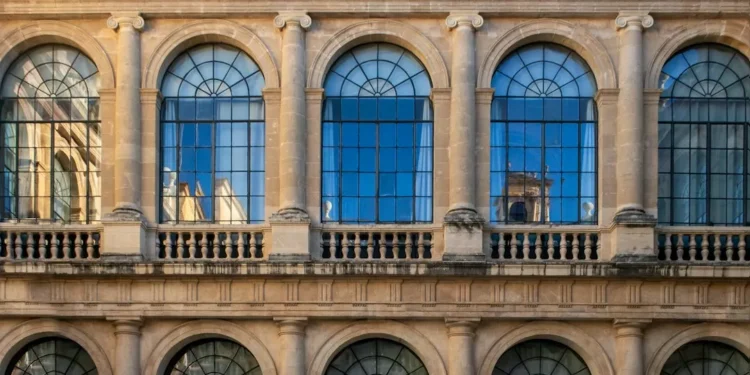 “Finding Positivity in the Turbulent World of Politics”