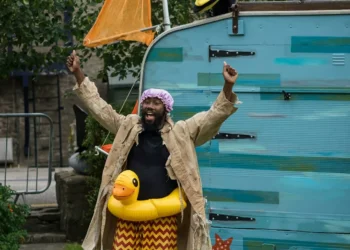 “The Jo of Creativit: Exploring the World of Art and Entertainment”