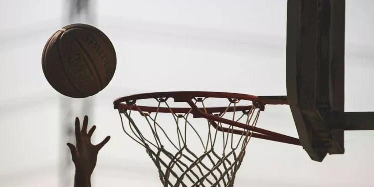 “The Power of Deportes: Enhancing Health and Happiness”