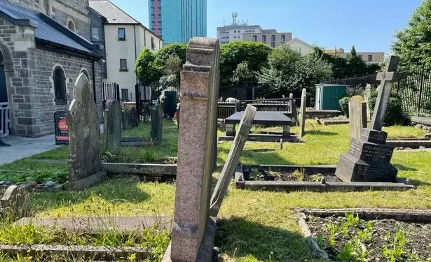 New community garden to be created in old churchyard in centre of Swansea