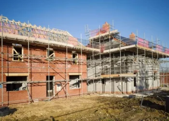 Swansea council to buy 141 homes at major new development