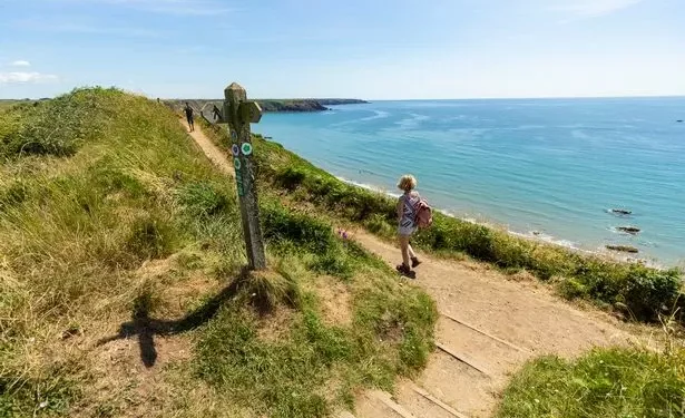 Spring warmth set to hit UK with higher temps than Madrid expected