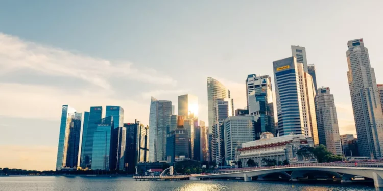 “Understanding Economía: The Backbone of Daily Life”