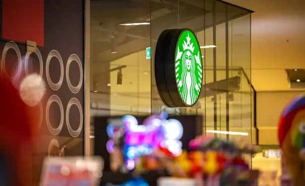 Man exposed himself in Starbucks and in front of schoolchildren but blamed ‘very short’ shorts