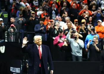 Trump Receives Thunderous Applause as He Arrives at NCAA Wrestling Championship