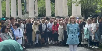 Antiques Roadshow values Welsh rugby shirt from first ever match with New Zealand