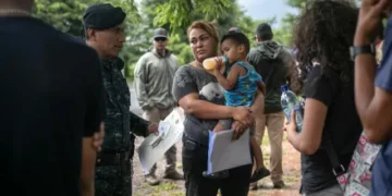 Trump Administration Set to Detain Illegal Migrant Families with Children