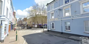 Live updates as fire sees police close several roads in Newport city centre