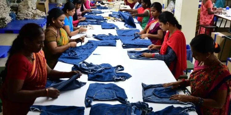 Tamil Nadu topstextile exports again in FY25