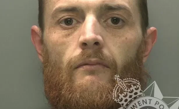 Police helicopter footage shows burglar drive stolen car on wrong side of road