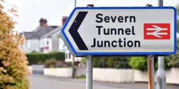 Council chief makes plea to public to back calls for new motorway junction