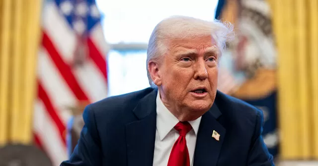 Trump Signs Order to Expedite Investments into U.S. that Exceed $1 Billion