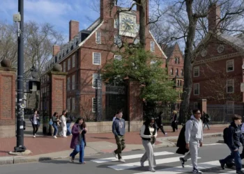 Trump administration moves to strip Harvard of foreign student enrollment rights