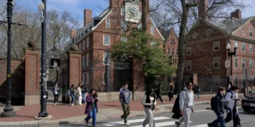 Trump administration moves to strip Harvard of foreign student enrollment rights