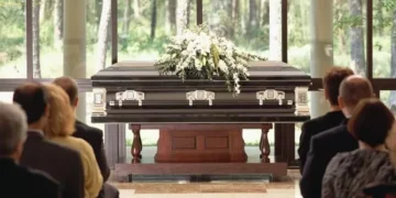 Plan for band of volunteer mourners to attend funerals of people without relatives