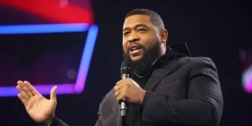 Watch: Violent Thugs at UC Davis Destroy Set for Turning Point USA Event Featuring Brandon Tatum