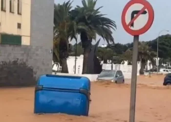 Terrifying footage of floods on Lanzarote as state of emergency declared