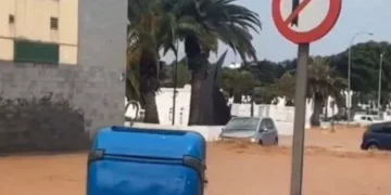 Terrifying footage of floods on Lanzarote as state of emergency declared