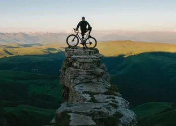 “The Transformative Power of Deportes: Beyond Physical Activity”