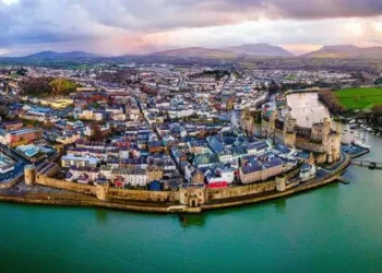 Two Welsh towns named among the happiest places to live in the UK