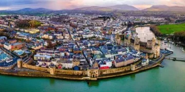 Two Welsh towns named among the happiest places to live in the UK