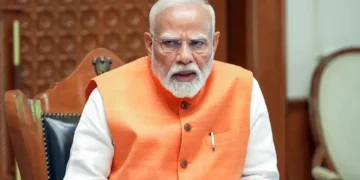 Modi holds talks with IAF chief over Pahalgam terror attack