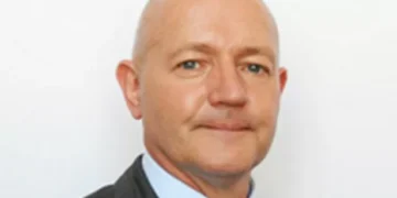 Tributes paid to ‘kind and thoughtful’ councillor who has died after cancer battle