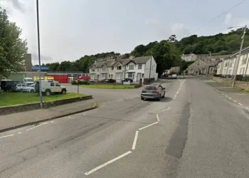 Man dies and woman critical after multi-vehicle crash