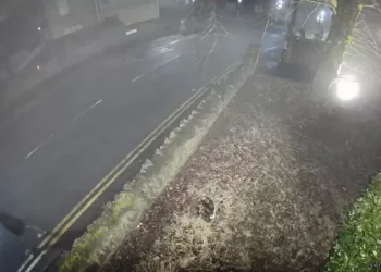 Police want to speak to man captured on CCTV in connection with a burglary