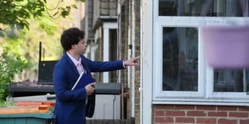 Police doing ‘everything we can’ to find mum of three abandoned babies