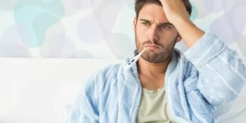 New UKHSA Covid advice as Brits told to ‘stay at home’ and new variant detected