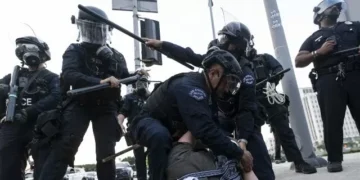 VIDEO: 45 Arrested During L.A. ICE Raids as Anti-Police Leftists Violently Protest