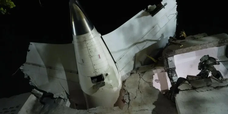 Air India Boeing-787 climbed barely 600 feet before crashing