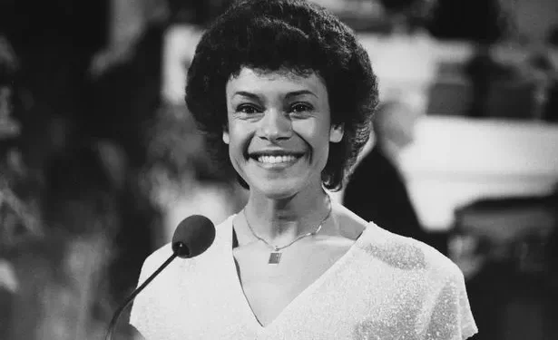 Welsh singer Iris Williams who sang for a US president dies aged 79