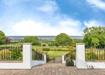 Four acres for horses and mesmerising view at stunning £1.2m converted barn