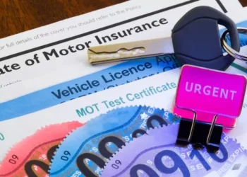 Fraudster conned ‘illiterate’ man to take car insurance out in his name